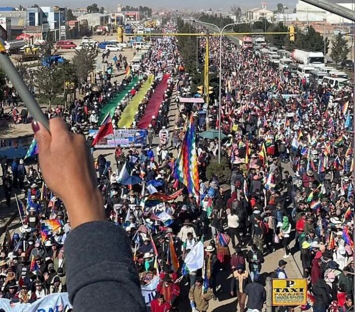 Over Three Million Bolivians Demand Evo Morales' Candidacy Amid Unprecedented Protests and Government Inaction