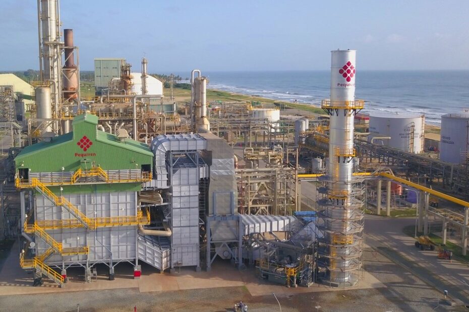 US Government Deals Another Blow to Maduro's Regime by Refusing to Renew Monómeros License
